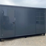 Sanitärcontainer 4 x 2 m mit Dusche und Doppel-WC – komplett ausgestatteter WC-Duschcontainer